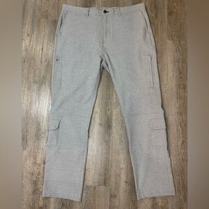 Nifty Genius Men’s Gray Straight Leg Cargo Pants, Size 38